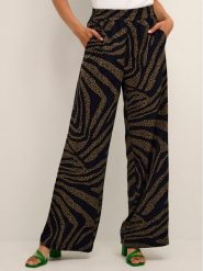 Karen by Simonsen Spodnie materiałowe Hilja 10104284 Czarny Casual Fit. Czarne spodnie materiałowe damskie Karen by Simonsen, bez wzorów, z materiału, casualowe. Za 619.99 zł.