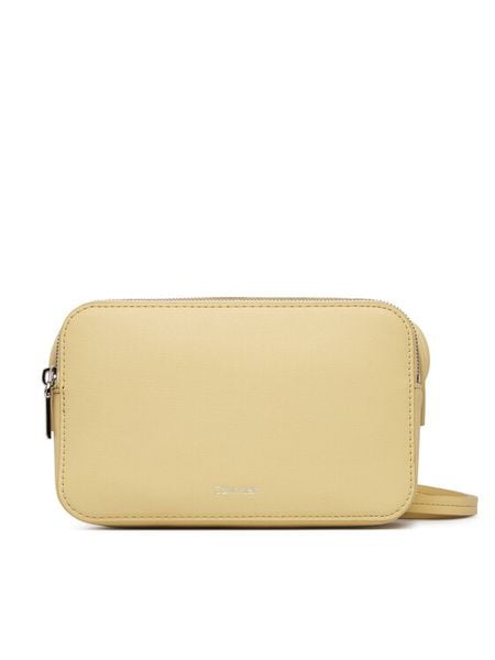Calvin Klein Torebka Foil Logo Elongated Camera Bag LV04F3276G Żółty. Żółte listonoszki damskie CALVIN KLEIN, bez wzorów, ze skóry, bez dodatków. Za 260.99 zł.