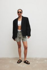 Marynarka o prostym kroju w kolorze TOTALLY BLACK - RICHMOND -S/M. Czarne marynarki i żakiety damskie Marsala, m, bez wzorów, z bawełny, eleganckie. Za 599.90 zł.