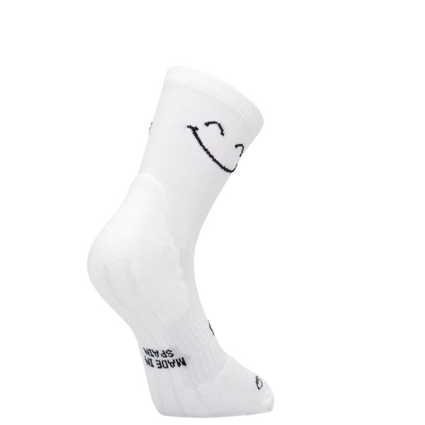 HAPPY MODE WHITE - SKARPETKI DO BIEGANIA ULTRALEKKIE. Czarne skarpetki męskie SPORCKS, bez wzorów, z materiału. Za 154.00 zł.