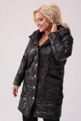 Pikowany czarny płaszcz Vivien z fantazyjnymi kieszeniami OVERSIZE PLUS SIZE XXL JESIEŃ. Czarne płaszcze damskie Moda Size Plus Iwanek, na jesień, plus size, bez wzorów, z poliesteru, eleganckie, plus size. Za 469.90 zł.