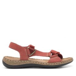 Sandały Go Soft. Czerwone sandały damskie GO SOFT, bez wzorów, bez obcasa, na płaskiej podeszwie. Za 159.99 zł.