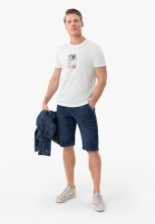 Szorty jeansowe, Regular Fit, E-CARST. Niebieskie szorty męskie Volcano, z dresówki, bez kołnierzyka. Za 159.99 zł.