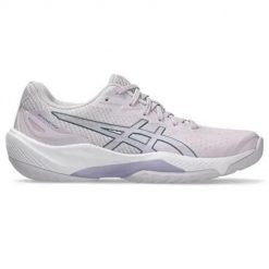 Buty do biegania damskie Asics 1072A132500. Czerwone obuwie do biegania damskie Asics. Za 596.00 zł.