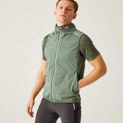 Lankin VI męska kamizelka softshellowa. Czarne kamizelki męskie Regatta, m, z materiału. W wyprzedaży za 139.99 zł.