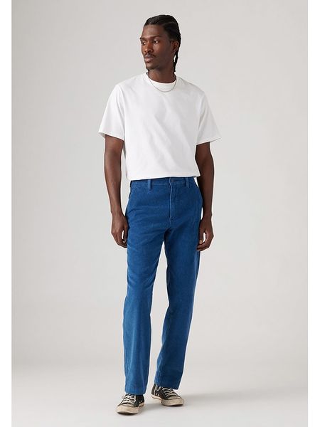 Levi's Spodnie sztruksowe w kolorze niebieskim rozmiar: W30/L32. Niebieskie spodnie materiałowe męskie Levi's, bez wzorów, z bawełny. Za 161.34 zł.