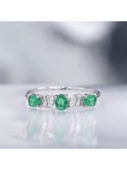 DIAMOND & CO Złoty pierścionek "Abaya" z diamentami rozmiar: 58. Szare pierścionki damskie Diamond & Co, z diamentem, złote. Za 1,044.32 zł.