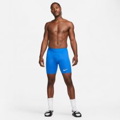 Spodnie treningowe męskie Nike Pro Drifit Strike. Białe spodnie materiałowe męskie Nike, bez wzorów, sportowe. Za 109.99 zł.