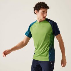 Koszulka turystyczna męska Regatta Corballis. Zielone t-shirty sportowe męskie Regatta, m, z tkaniny, bez ramiączek, na fitness i siłownię. W wyprzedaży za 59.99 zł.