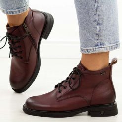 Bordowe skórzane botki damskie Vinceza 39953. Czerwone botki damskie VINCEZA, na jesień, z jeansu, boho, bez obcasa, na płaskiej podeszwie, bez zapięcia. Za 279.00 zł.
