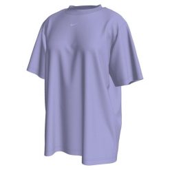 T-shirt Nike Damski Essential. Fioletowe t-shirty damskie Nike, xs, bez wzorów, z bawełny, bez kołnierzyka. Za 149.95 zł.