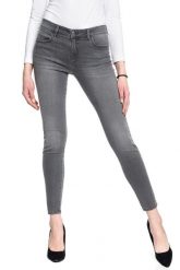 SPODNIE DAMSKIE WRANGLER SKINNY SKY GREY W28KKS74H 112128299. Szare spodnie materiałowe damskie Wrangler, bez wzorów, z jeansu. Za 178.99 zł.