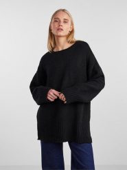 Pieces Sweter w kolorze czarnym rozmiar: L. Czarne swetry klasyczne damskie Pieces, l, bez kołnierzyka. Za 100.99 zł.