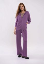 Bluza z kapturem B-BELLA. Fioletowe bluzy z kapturem damskie Volcano, xxl, z dresówki. Za 159.99 zł.
