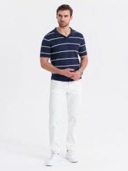 Męska koszulka polo w poziome paski z wiskozą – granatowo-biała V1 OM-POSS-0145 - XXL. Białe koszulki polo męskie Ombre Clothing, l, bez wzorów, z dzianiny, bez ramiączek. W wyprzedaży za 89.99 zł.