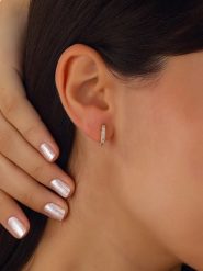 Luja Bijoux Pozłacane kolczyki-kreole z cyrkoniami rozmiar: onesize. Żółte kolczyki damskie Luja Bijoux, z cyrkonią, pozłacane. Za 37.30 zł.