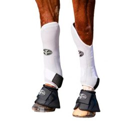 Zamknięte buty dla koni Professional's Choice 2XCOOL SMB. Białe buty wizytowe męskie PROFESSIONAL'S CHOICE, bez zapięcia. Za 805.00 zł.