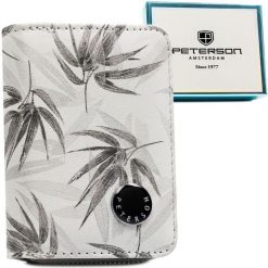 Mały, biały portfel damski ze skóry ekologicznej i naturalnej PTN PX33-1-NPK Peterson. Białe portfele damskie bez wzorów, ze skóry ekologicznej. Za 81.99 zł.