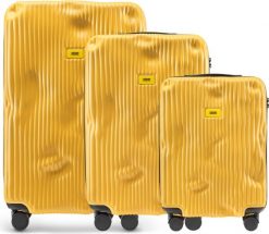 Walizki Stripe w zestawie 3 el. Mustard Yellow. Żółte walizki Crash Baggage, bez wzorów. Za 4,860.00 zł.