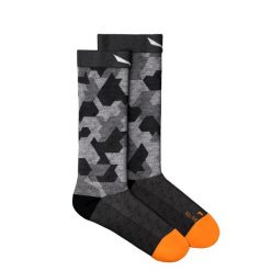 Skarpety męskie Salewa PEDROC CAMO AM CREW 00-00000690390911. Czarne skarpetki męskie Salewa, bez wzorów, z dzianiny. Za 113.31 zł.