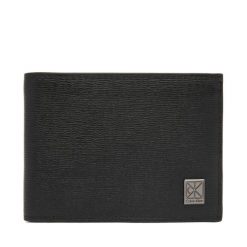 Portfel Calvin Klein. Czarne portfele męskie CALVIN KLEIN, bez wzorów. Za 369.99 zł.