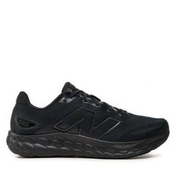 Buty do biegania New Balance. Czarne obuwie do biegania damskie New Balance. Za 419.99 zł.