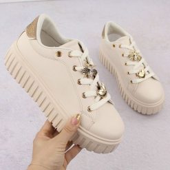 Półbuty sportowe damskie na platformie beżowe NEWS 4756. Brązowe półbuty damskie NEWS, bez wzorów, ze skóry ekologicznej, sportowe, bez obcasa, na platformie. Za 159.99 zł.