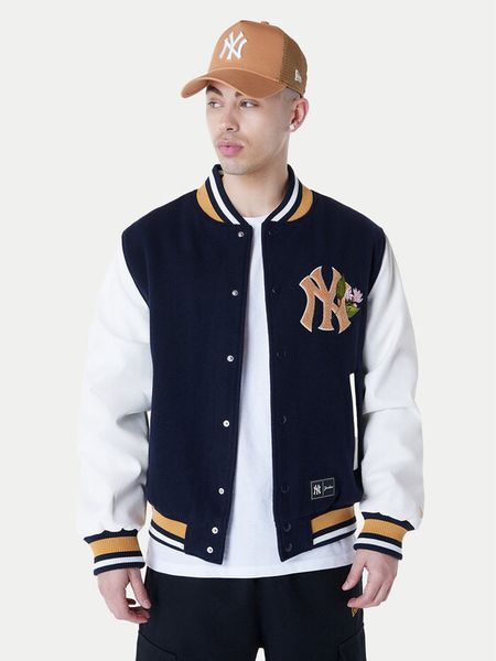 New Era Kurtka bomber Yankees MLB Floral 60596332 Granatowy Regular Fit. Niebieskie kurtki męskie New Era, m, bez wzorów, z wełny, bez kaptura. Za 579.99 zł.
