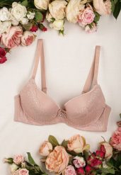 Różowy Biustonosz z Efektem Push Up i Koronką Mindia. Czerwone biustonosze Renee, z aplikacjami, z jeansu. Za 29.99 zł.