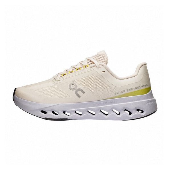 Buty do biegania damskie On Cloudsurfer Next ivory/nimbus. Brązowe obuwie do biegania damskie On Running. Za 694.80 zł.