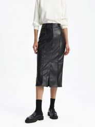 BGN Spódnica w kolorze czarnym rozmiar: 40. Czarne spódniczki damskie BGN, bez wzorów, z podwyższonym stanem, midi, proste. Za 126.15 zł.