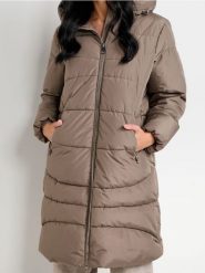 Płaszcz - fioletowy. Fioletowe płaszcze damskie Sinsay, l, bez wzorów. Za 129.99 zł.