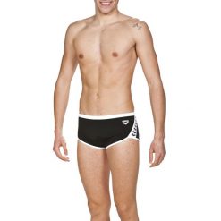 Spodenki kąpielowe męskie do pływania Arena Team Stripe Low Waist. Czarne kąpielówki męskie Arena, m, bez wzorów, z materiału, na fitness i siłownię. Za 161.98 zł.