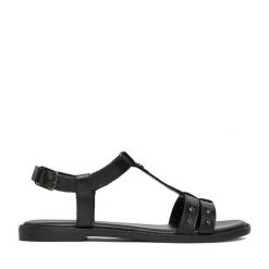 Sandały Lasocki. Czarne sandały damskie Lasocki, bez wzorów, bez obcasa, na płaskiej podeszwie. Za 159.99 zł.