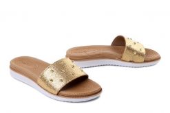 Inblu PR-02 054 platynowy, klapki damskie. Żółte klapki damskie Inblu, bez wzorów, bez obcasa, na płaskiej podeszwie. Za 83.99 zł.