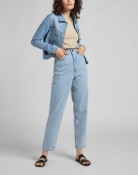 DAMSKIE SPODNIE JEANSOWE LEE Stella Tapered LIGHT ALTON L31JMWJU 112107162. Spodnie materiałowe damskie Lee, bez wzorów, z jeansu. Za 209.99 zł.