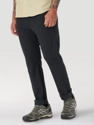 WRANGLER FWDS 5 POCKET ATG MĘSKIE SPODNIE MATERIAŁOWE PANT BLACK WA1P57100 112144844. Czarne spodnie materiałowe męskie Wrangler, bez wzorów, z materiału, klasyczne. Za 229.99 zł.