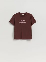 T-shirt z nadrukiem - ciemnobrązowy. Brązowe t-shirty damskie Reserved, l, bez wzorów, z bawełny, bez kołnierzyka. Za 29.99 zł.