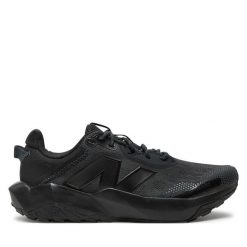 Buty do biegania New Balance. Czarne obuwie do biegania damskie New Balance. Za 349.99 zł.