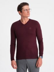 Sweter męski elegancki BASIC V-neck z wiskozą – bordowy V13 OM-SWBS-0107 - XXL. Czerwone swetry męskie Ombre Clothing, l, bez wzorów, z wiskozy, bez kołnierzyka. W wyprzedaży za 89.99 zł.