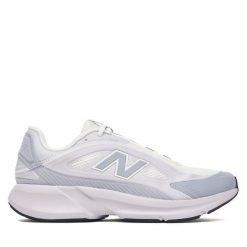 Buty do biegania New Balance. Fioletowe obuwie do biegania damskie New Balance. Za 399.99 zł.