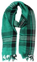 Lekki Szalik Wiosenno-Jesienny - Teer - Turkusowy w Kratę. Zielone szaliki męskie Teer, na jesień, bez wzorów, z materiału. Za 45.00 zł.