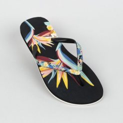 Japonki damskie Olaian 190 Paradise. Klapki damskie OLAIAN, bez wzorów, bez obcasa. W wyprzedaży za 29.99 zł.