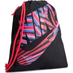 Plecak NIKE - BA6010 010. Czarne plecaki damskie Nike, bez wzorów, z materiału. Za 59.00 zł.
