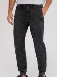 Jeansy jogger - czarny. Czarne jeansy męskie Sinsay. Za 59.99 zł.