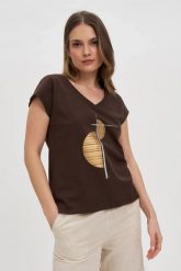 T-shirt bawełniany brązowy. Brązowe t-shirty damskie MOODO, m, bez wzorów, z bawełny, bez kołnierzyka. Za 44.99 zł.