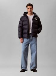 Calvin Klein Jeans kurtka pikowana Mężczyźni Sztuczne włókno niebieski, S. Niebieskie kurtki męskie Calvin Klein Jeans, m, bez wzorów, z jeansu, bez kaptura. Za 849.95 zł.