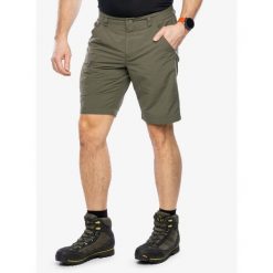 Spodenki turystyczne męskie Vaude Farley Bermuda V. Zielone szorty męskie Vaude, bez kołnierzyka. Za 319.40 zł.