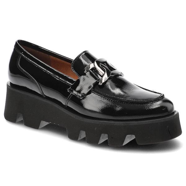 Półbuty damskie Karino, lakierowana cholewka ze skóry naturalnej wsuwane masywna platforma, czarny naplak, 4186-090-P. Czarne półbuty damskie Karino, bez wzorów, z lakierowanej skóry, eleganckie, bez obcasa, na platformie. Za 309.00 zł.