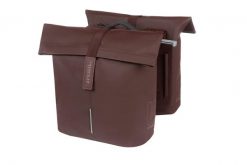 Podwójna torba „City Double Pannier Bag MIK 2.0”, kolor rdzawoczerwony. Brązowe torebki klasyczne damskie BASIL, bez wzorów, ze skóry, duże, bez dodatków. Za 455.49 zł.